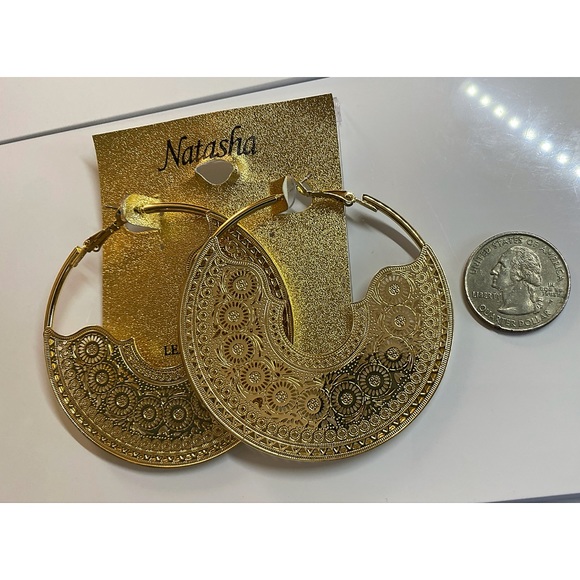 🏷 🆕 Natasha Gold Filigree Large Hoop Earrings - Picture 3 of 6